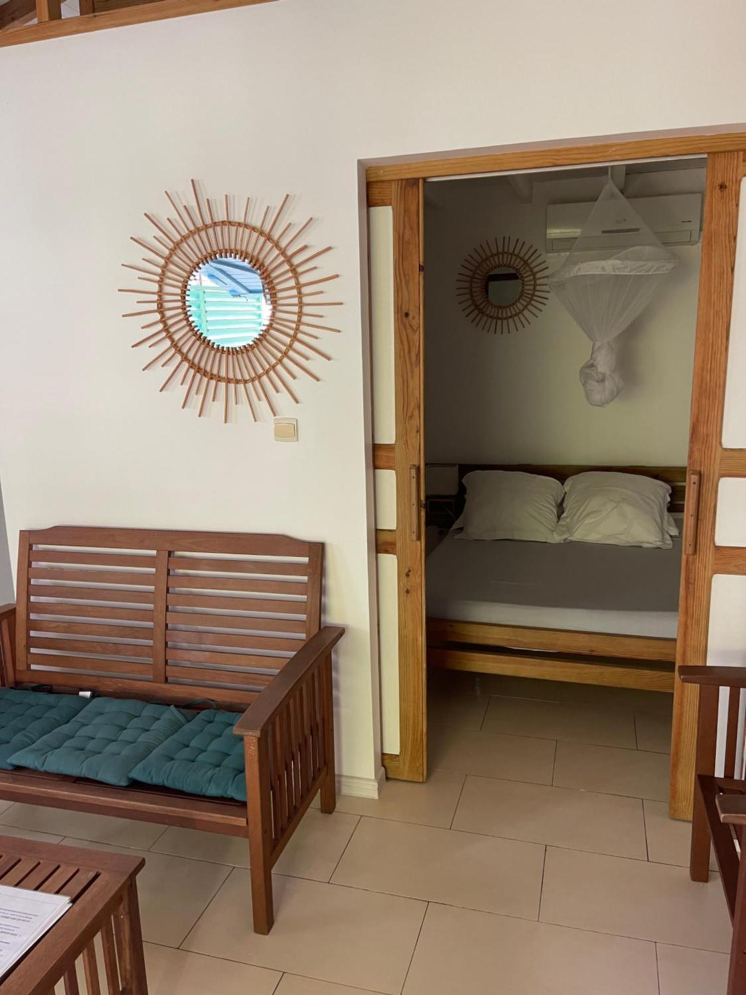 Bungalows Malueva 1 Chambre Et 1 Mezzanine A 5Min De La Plage De La Caravelle Sainte-Anne  Kültér fotó